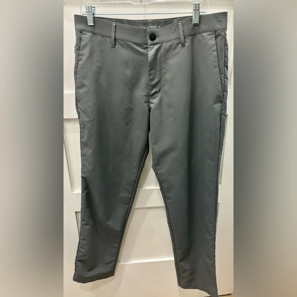 Banana Republic Men's Slate Gray Tech Performance Pants Size 32/29